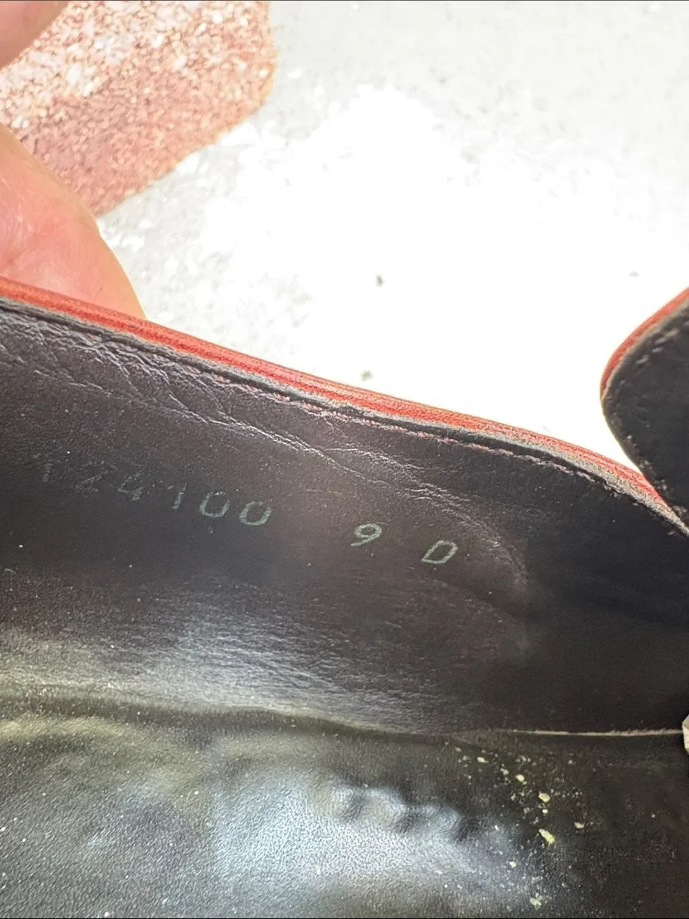 Vintage Gucci wing tip loafers